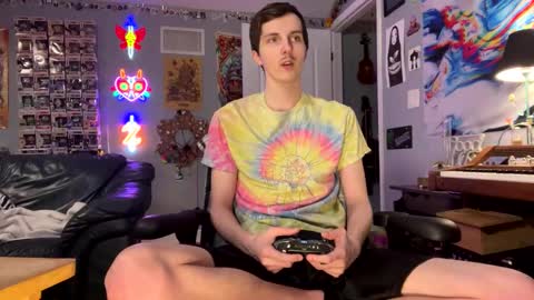 derekdings online show from November 2, 2025, 11:40 pm