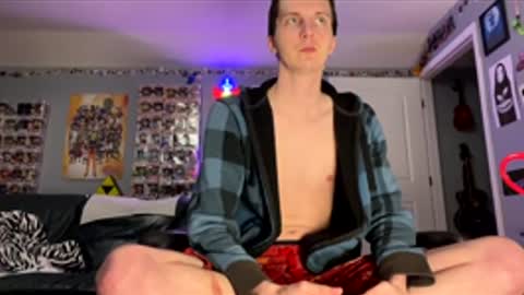 derekdings online show from May 30, 2026, 12:24 pm