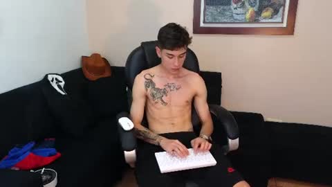 Derek online show from July 6, 2026, 9:39 pm