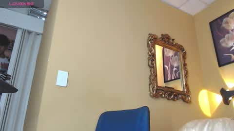 Snapshot of deren_ chatting on December 17, 2025, 4:07 am DEREN online show from December 17, 2025, 4:07 am