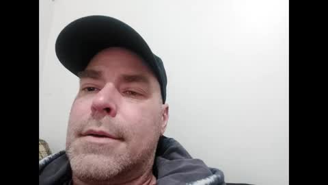 Snapshot of derf007 chatting on January 14, 2025, 9:51 pm derf007 online show from January 14, 2025, 9:51 pm