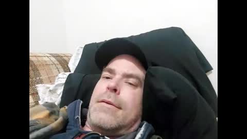 Snapshot of derf007 chatting on January 16, 2025, 1:36 pm derf007 online show from January 16, 2025, 1:36 pm