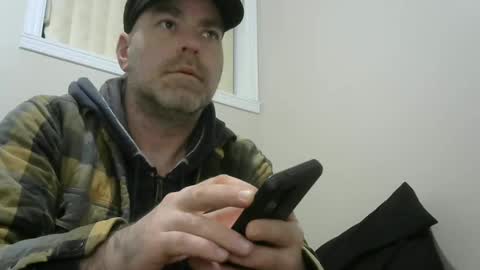 Snapshot of derf007 chatting on January 22, 2025, 11:45 am derf007 online show from January 22, 2025, 11:45 am