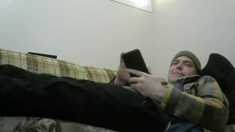Snapshot of derf007 chatting on January 24, 2025, 1:03 pm derf007 online show from January 24, 2025, 1:03 pm