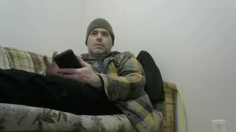 Snapshot of derf007 chatting on January 27, 2025, 2:13 pm derf007 online show from January 27, 2025, 2:13 pm