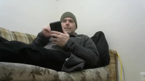 Snapshot of derf007 chatting on January 28, 2025, 2:21 am derf007 online show from January 28, 2025, 2:21 am