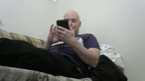 Snapshot of derf007 chatting on February 25, 2025, 8:41 pm derf007 online show from February 25, 2025, 8:41 pm