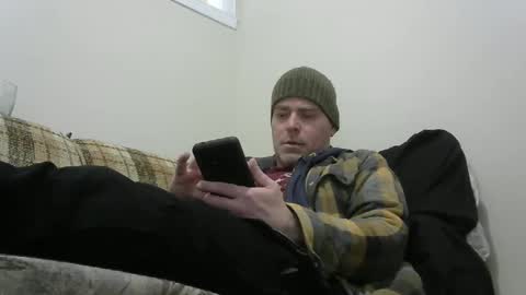 Snapshot of derf007 chatting on February 28, 2025, 4:20 pm derf007 online show from February 28, 2025, 4:20 pm