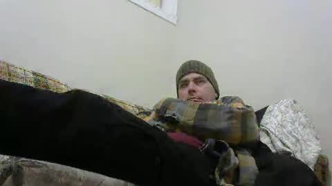 Snapshot of derf007 chatting on March 2, 2025, 4:17 am derf007 online show from March 2, 2025, 4:17 am