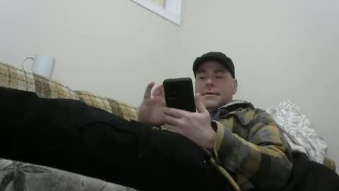 Snapshot of derf007 chatting on March 2, 2025, 11:07 am derf007 online show from March 2, 2025, 11:07 am