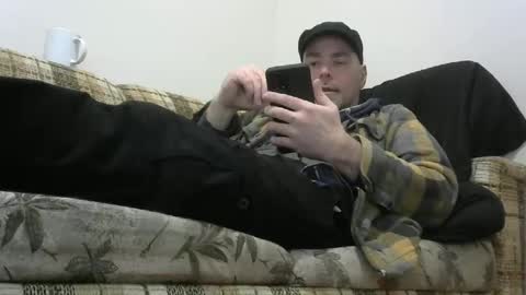 Snapshot of derf007 chatting on March 6, 2025, 3:13 pm derf007 online show from March 6, 2025, 3:13 pm