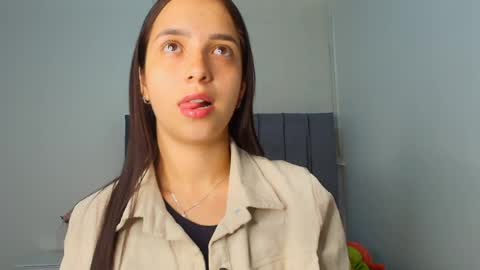 derly_cuervo703031 online show from April 10, 2026, 12:05 am