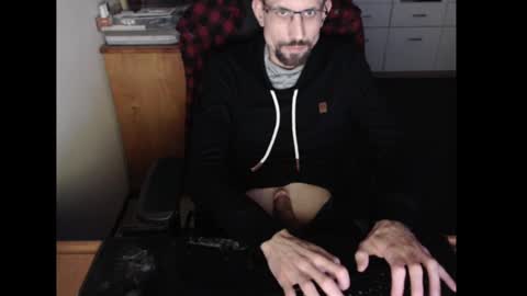 dermattes online show from January 7, 2025, 2:19 pm