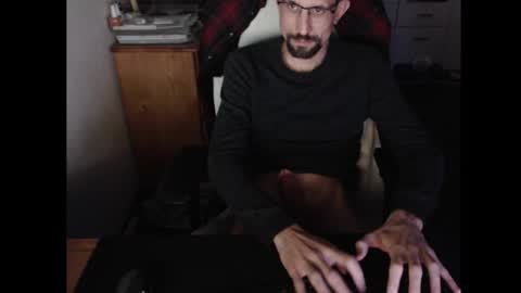 dermattes online show from November 22, 2025, 4:28 pm