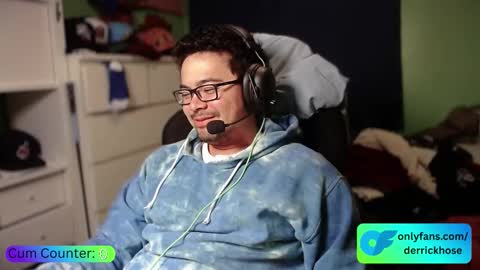 Derrick Hose online show from November 3, 2025, 1:19 am