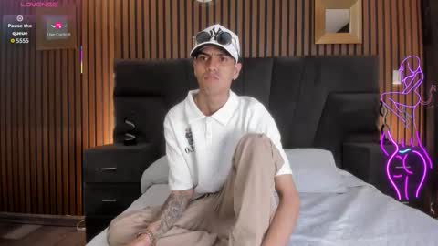 Snapshot of derrymeyers chatting on December 1, 2025, 4:50 am derrymeyers online show from December 1, 2025, 4:50 am