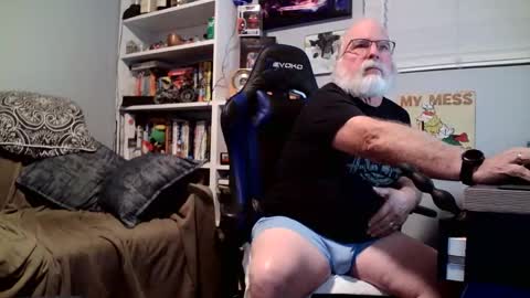 D K online show from January 13, 2026, 3:12 am