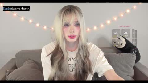 Snapshot of deserve_dessert chatting on January 9, 2025, 10:09 am Domi  online show from January 9, 2025, 10:09 am