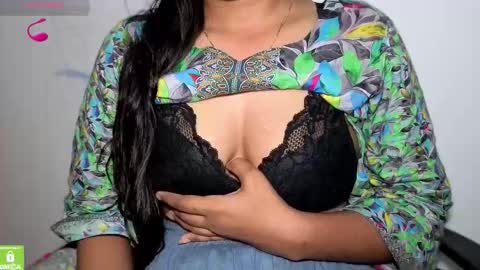 Eva and Adam online show from October 19, 2025, 6:08 pm