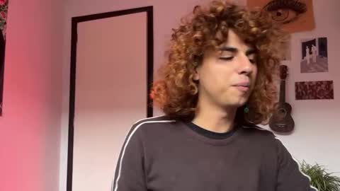 Snapshot of desidias chatting on February 7, 2026, 8:23 pm Desidias online show from February 7, 2026, 8:23 pm