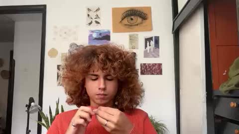 Snapshot of desidias chatting on February 8, 2026, 6:11 pm Desidias online show from February 8, 2026, 6:11 pm