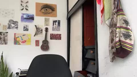 Snapshot of desidias chatting on February 28, 2026, 6:31 pm Desidias online show from February 28, 2026, 6:31 pm