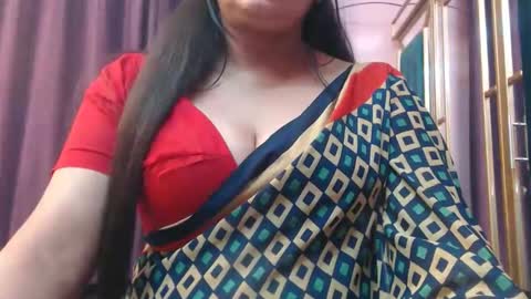 Snapshot of desimaisa130 chatting on February 1, 2026, 5:00 pm Maisa online show from February 1, 2026, 5:00 pm