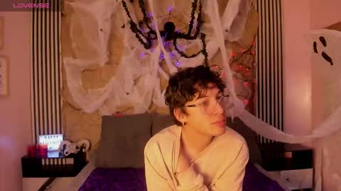 desire_ecstasy online show from October 23, 2025, 1:32 pm