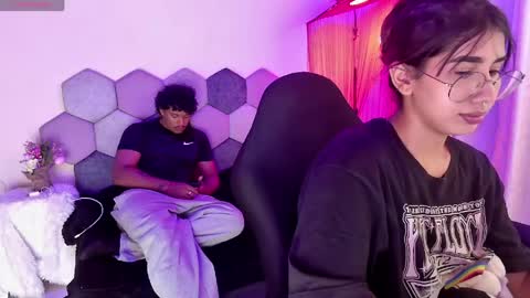 TORI AND MR. BEAR online show from April 12, 2026, 6:35 pm