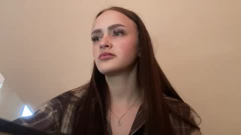 Snapshot of desiree_perhaps chatting on February 18, 2026, 1:51 pm desiree_perhaps online show from February 18, 2026, 1:51 pm