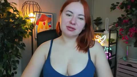 LAYLA online show from October 14, 2025, 6:36 am