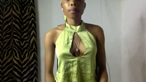 Deslimbody online show from January 11, 2026, 8:36 pm