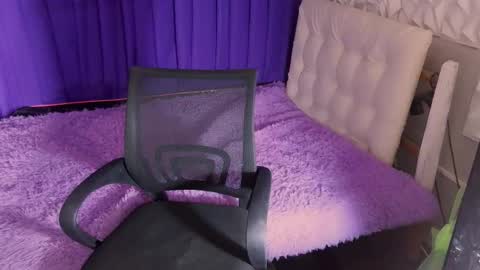 destiny_dior online show from February 14, 2026, 2:41 am