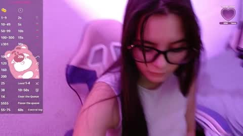 Snapshot of destinya_ chatting on May 24, 2026, 11:15 am destinya_ online show from May 24, 2026, 11:15 am