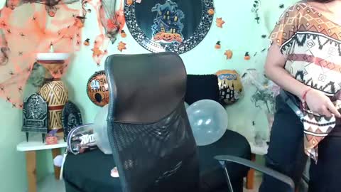 Destiny online show from October 21, 2025, 12:17 pm