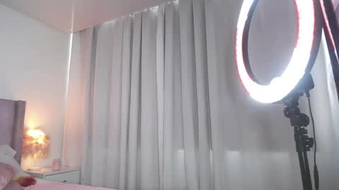 Snapshot of destinysweet21 chatting on January 19, 2025, 5:28 pm destinysweet21 online show from January 19, 2025, 5:28 pm