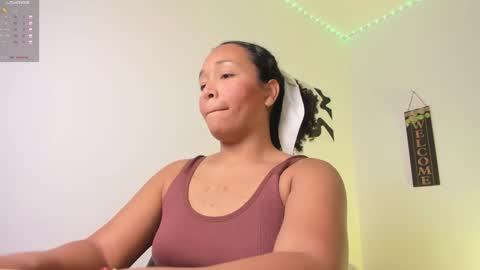 Snapshot of desty_y chatting on October 9, 2025, 1:47 am desty_y online show from October 9, 2025, 1:47 am