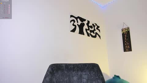 Snapshot of desty_y chatting on November 13, 2025, 3:49 am desty_y online show from November 13, 2025, 3:49 am