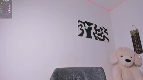 Snapshot of desty_y chatting on December 15, 2025, 5:01 am desty_y online show from December 15, 2025, 5:01 am