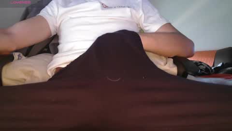 Snapshot of deux139 chatting on December 20, 2024, 3:21 pm Ricardo online show from December 20, 2024, 3:21 pm