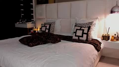 Devil bb online show from November 27, 2025, 7:43 am