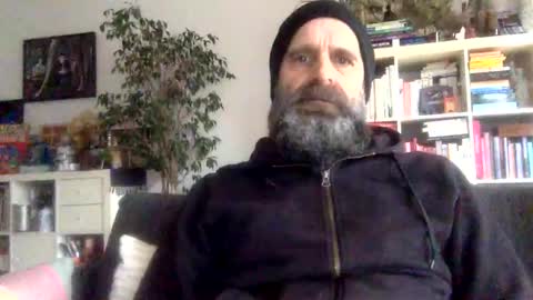 Snapshot of devil_dark_berlin chatting on December 19, 2025, 8:43 am ooo Devil Dark ooo online show from December 19, 2025, 8:43 am