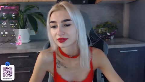 Kayla online show from September 22, 2025, 1:13 pm