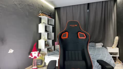 Snapshot of devilnut1 chatting on November 28, 2025, 9:01 am devilnut1 online show from November 28, 2025, 9:01 am