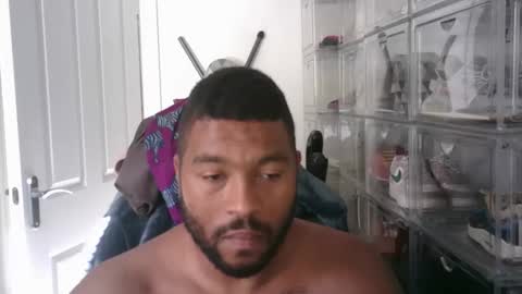 Snapshot of devilsden92 chatting on October 22, 2025, 12:05 pm devilsden92 online show from October 22, 2025, 12:05 pm