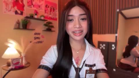 Devine Greyson online show from October 7, 2025, 1:08 pm