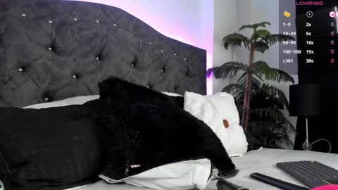 Snapshot of devlin_violet__ chatting on December 27, 2024, 7:51 am PaulaInsta paulacastellanos 1Pvt open online show from December 27, 2024, 7:51 am