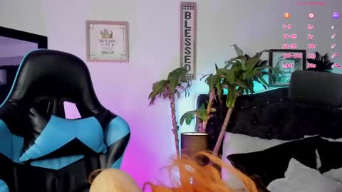 Snapshot of devlin_violet__ chatting on February 12, 2025, 5:05 am PaulaInsta paulacastellanos 1Pvt open online show from February 12, 2025, 5:05 am