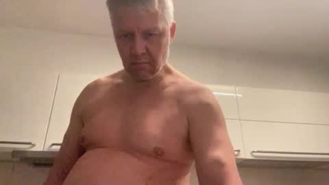 Devon online show from November 16, 2025, 11:43 pm