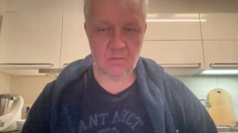 Devon online show from December 16, 2025, 1:10 am